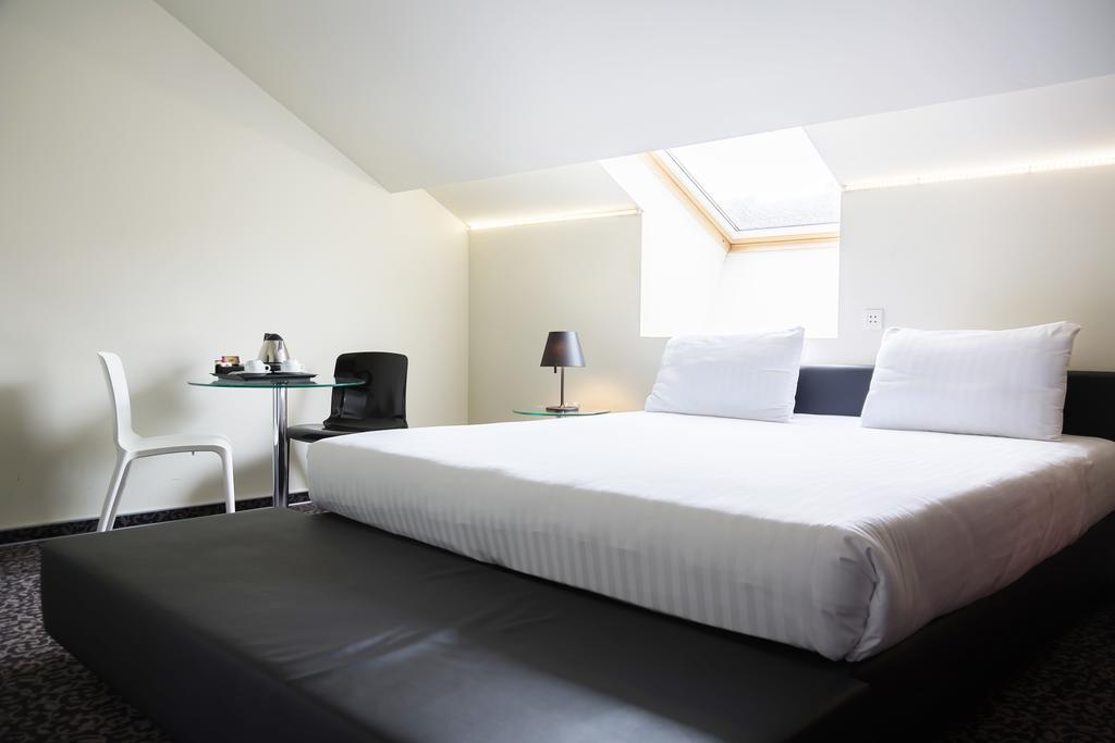 Hotel Tristar La Louvière Dış mekan fotoğraf