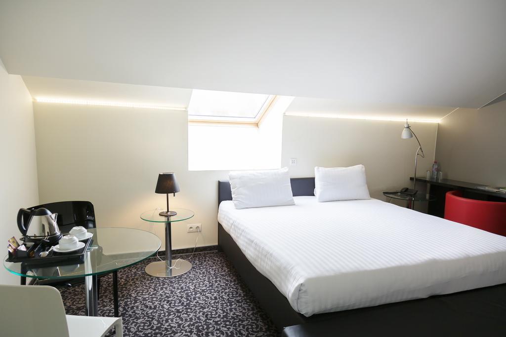 Hotel Tristar La Louvière Dış mekan fotoğraf